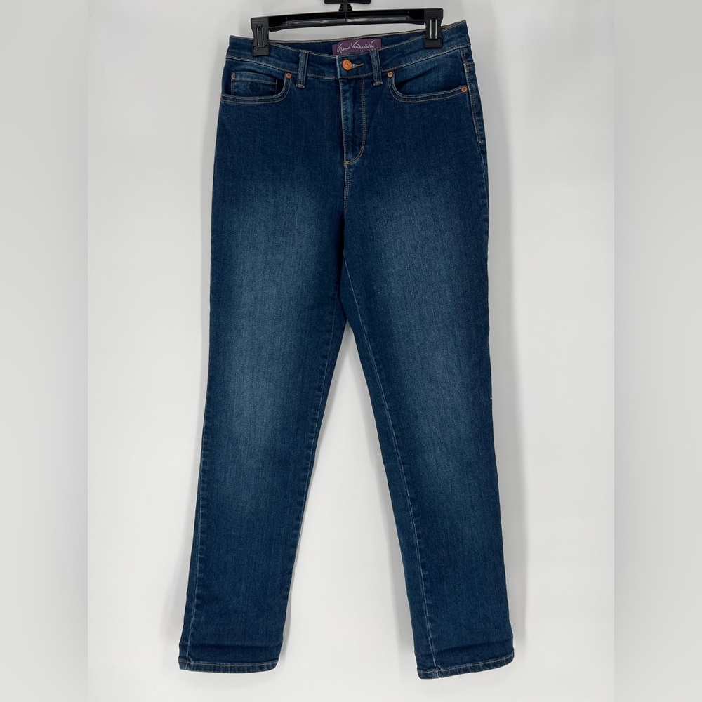 GLORIA VANDERBILT AMANDA STRAIGHTâ TAPERED LEG FABULOUS STRETCH JEANS COMFY FIT